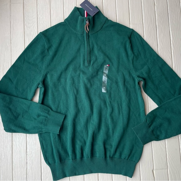 Tommy Hilfiger Mens Solid Quarter Zip Mock Neck Sweater Hunter Green Size Medium - Picture 2 of 7